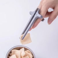 Hands-Free Snack Chopsticks – Easy Eating for Gamers & Multitaskers